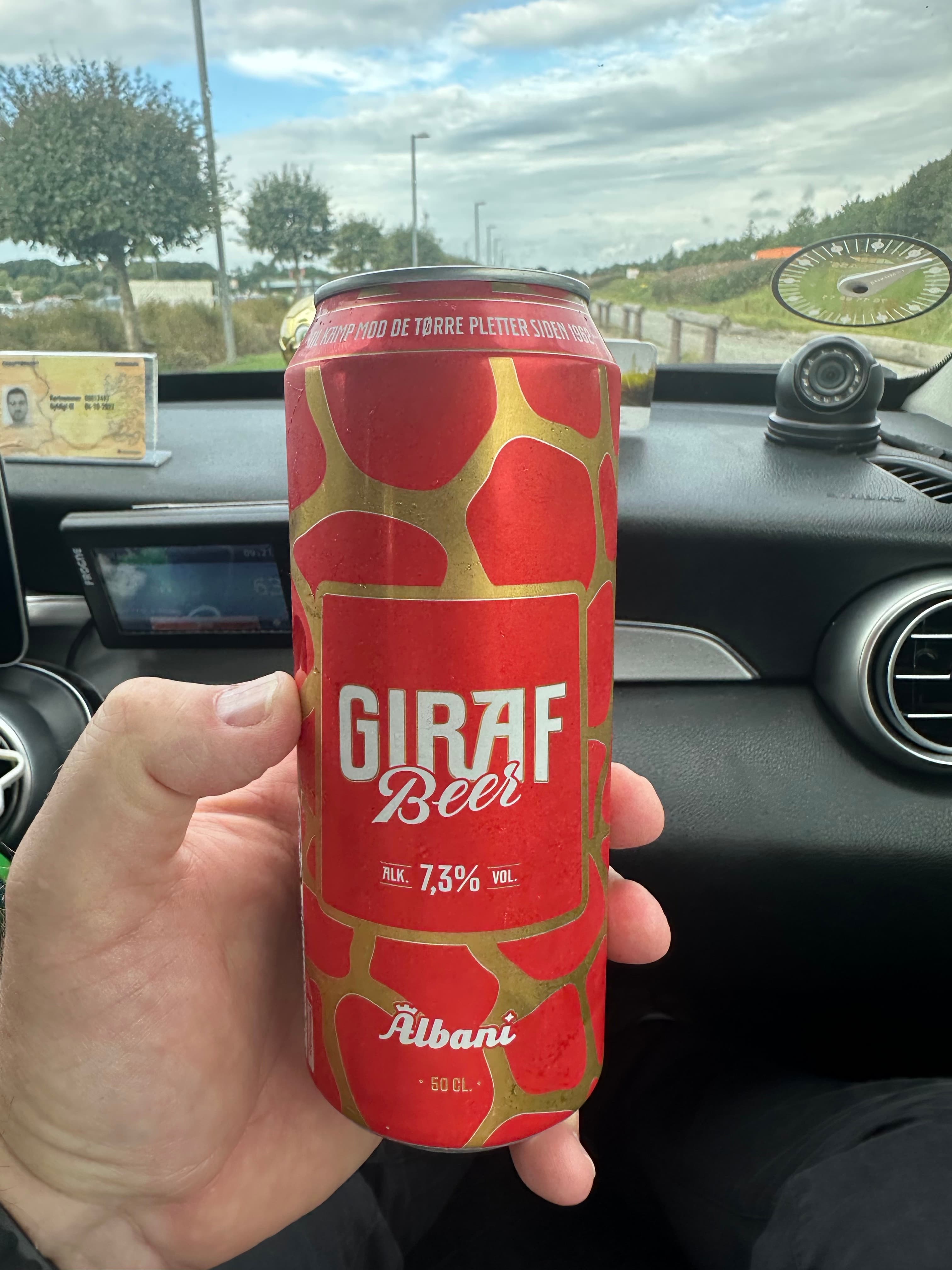 Giraf Beer from Albani beer photo