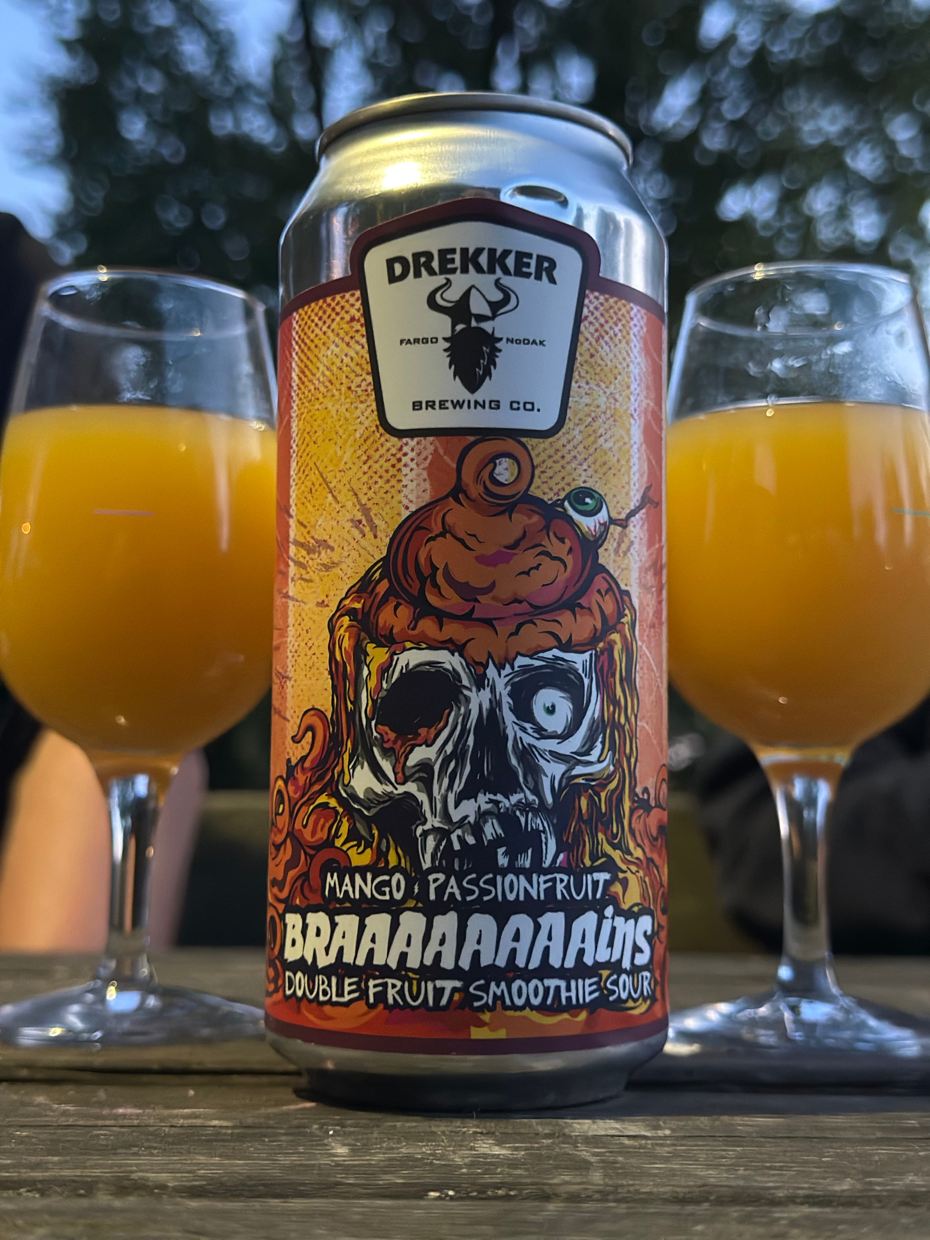 BRAAAAAAAAINS Mango Passionfruit from Drekker Brewing Co. beer photo