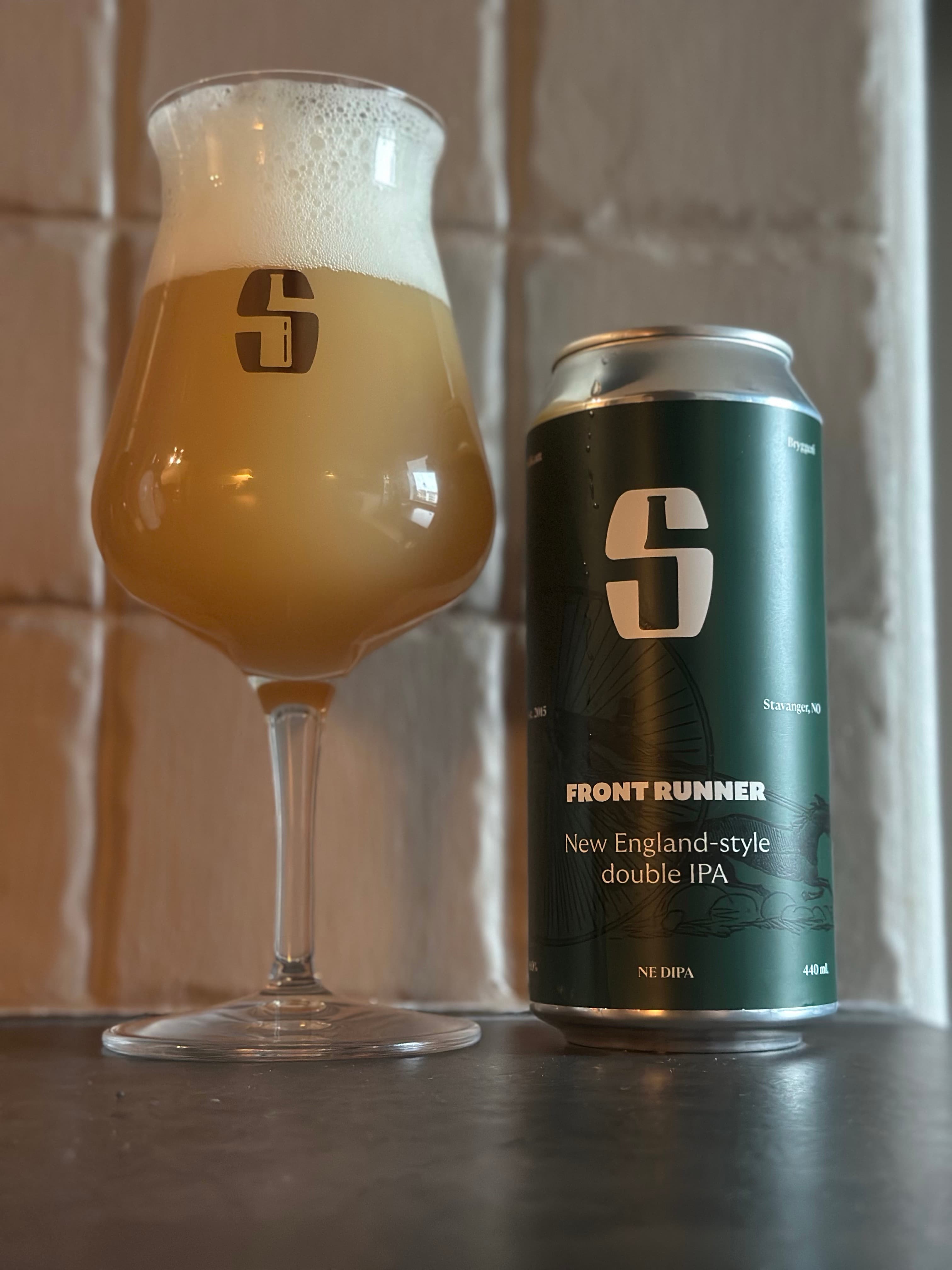 Front Runner from Søgaards Bryghus beer photo