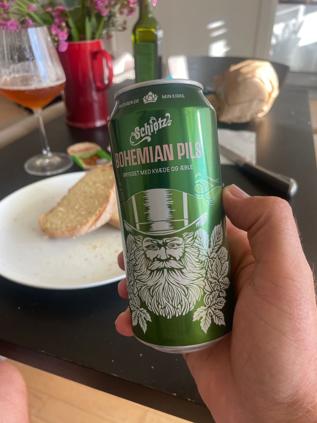 Schjøtz Bohemian Pils beer photo