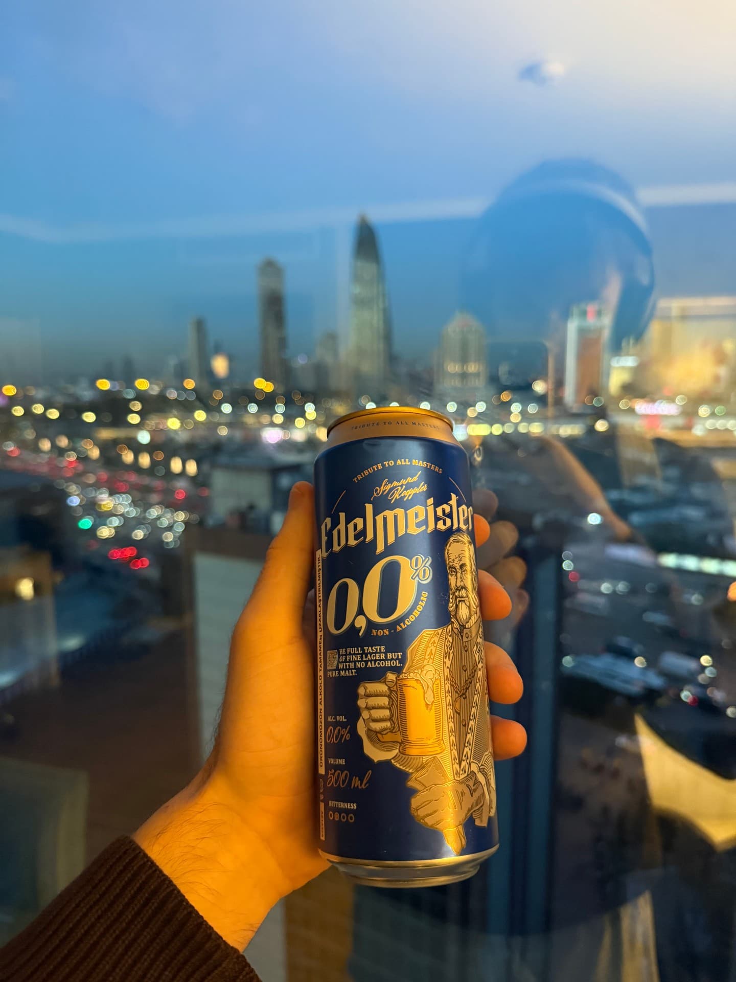 Edelmeister 0.0% beer photo