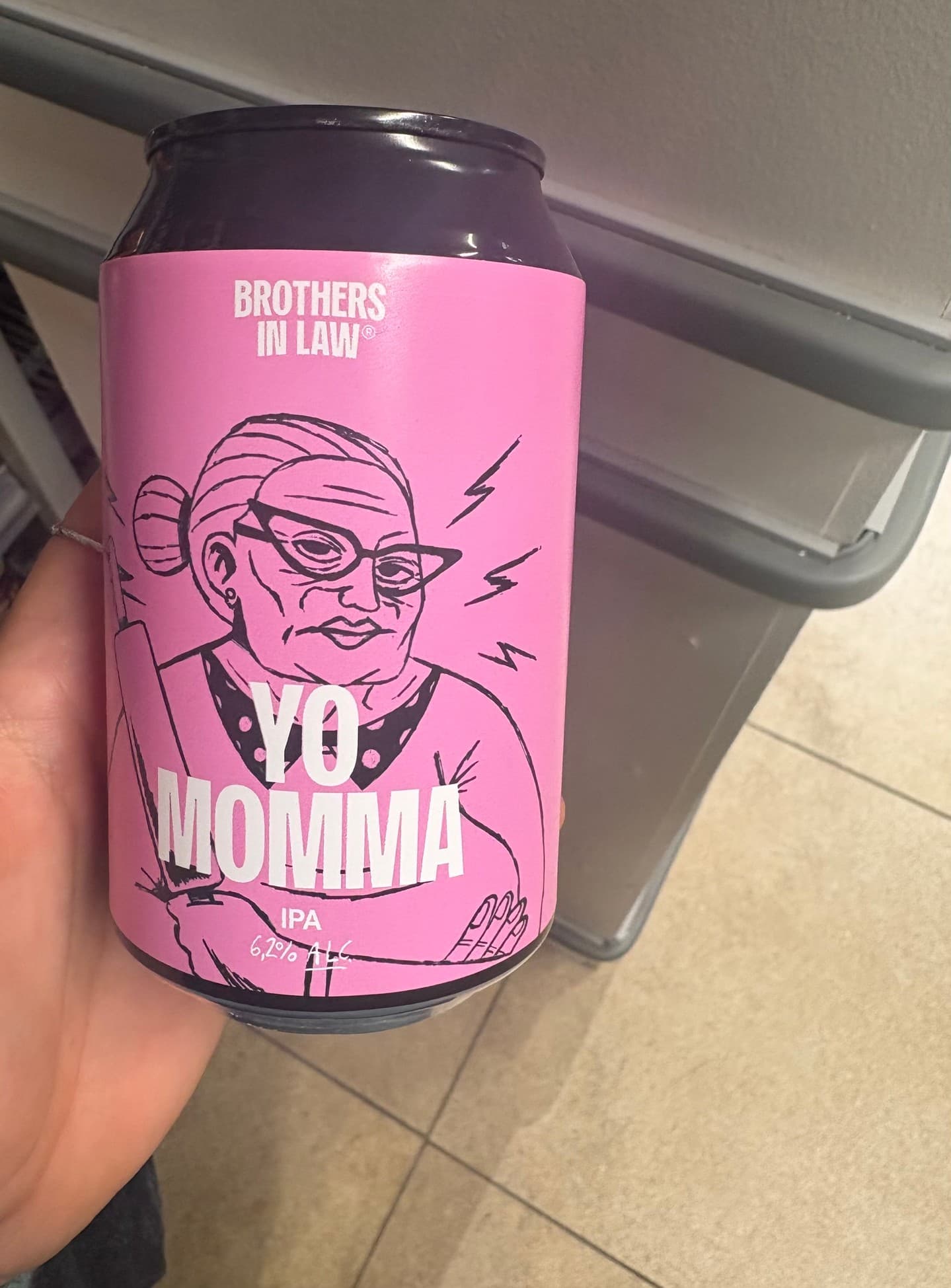 Yo Momma IPA from Brothers in Law beer photo
